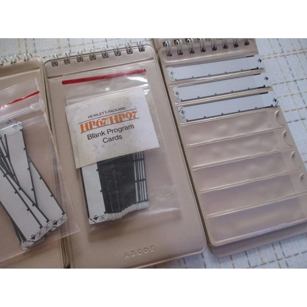 HP MAGNETIC CARDS & 4 CASES FOR HP-67/HP-97 - 67 BLANK CARDS